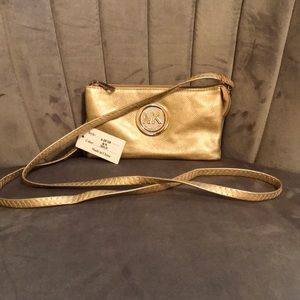 ⚜️NWT Gold CrossBody Bag 8x5